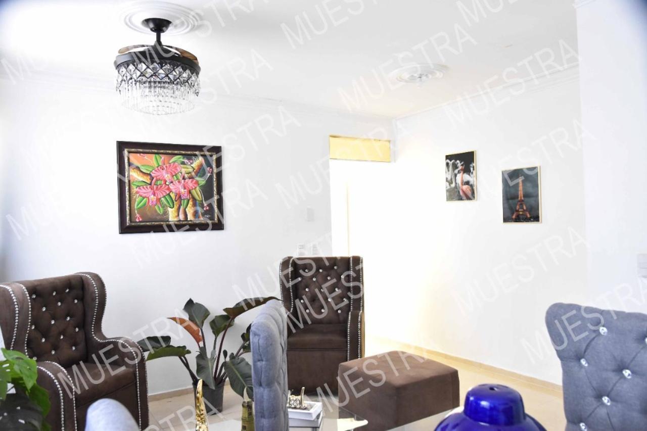 Apartamento En La Carreras Proximo Al Monumento Сантяго де лос Кабайерос Екстериор снимка